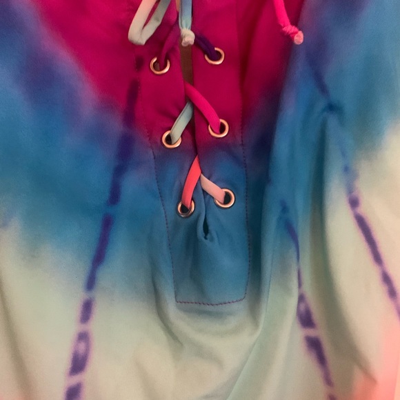 New Lucky Brand One Piece SZ Medium Swimsuit Colorful Pattern - Picture 4 of 10